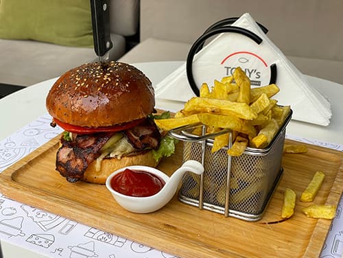 BACON CHEESEBURGER