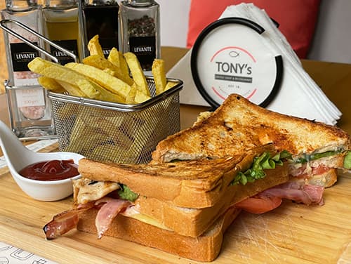 CLUB SANDWICH