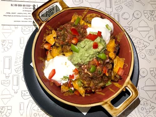 BEEF NACHOS