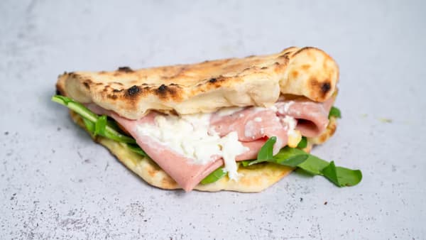 Sanduiç Mortadella Pistachio