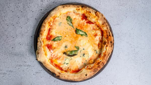 Pizza 4 Formaggi