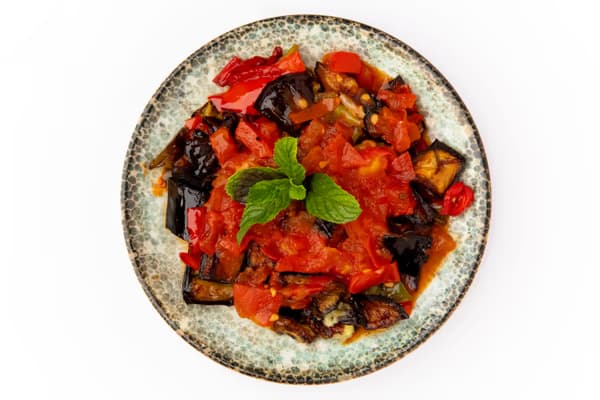 Sallatë Shakshuka